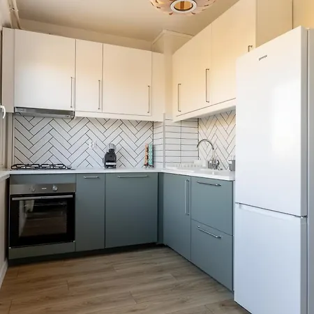 Modern With Balcony And Free Parking Appartamento Debrecen