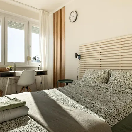 Appartamento Modern With Balcony And Free Parking *